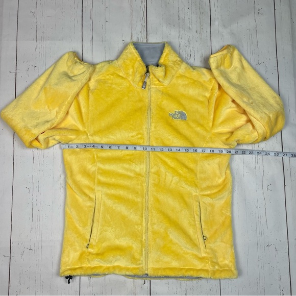 The North Face Osito Fleece Jacket - Picture 5 of 15